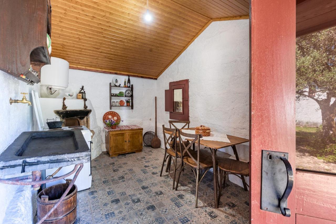 セロリコ・デ・バスト Casa Lavoura Em Requeixoゲストハウス エクステリア 写真