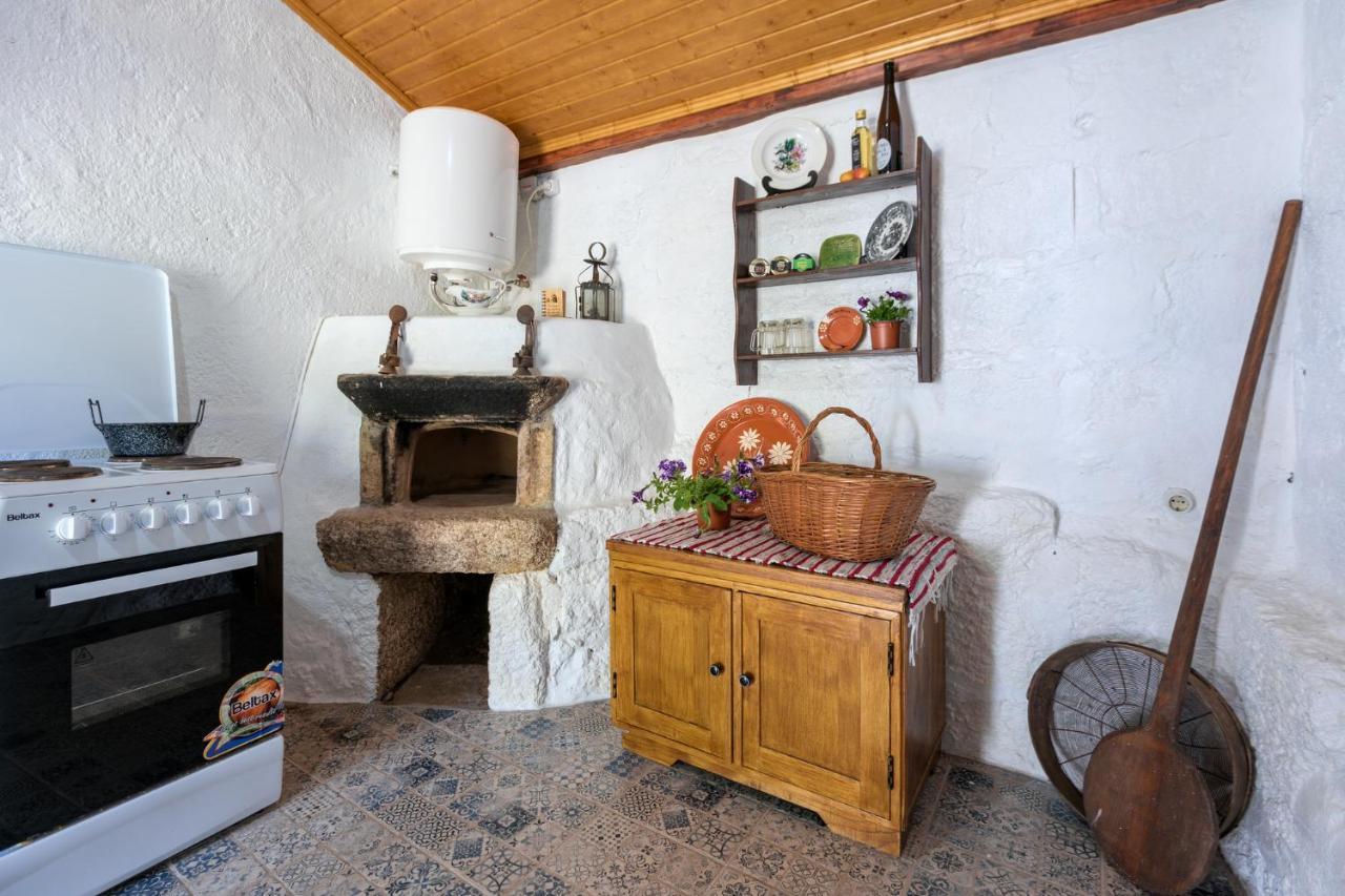 セロリコ・デ・バスト Casa Lavoura Em Requeixoゲストハウス エクステリア 写真